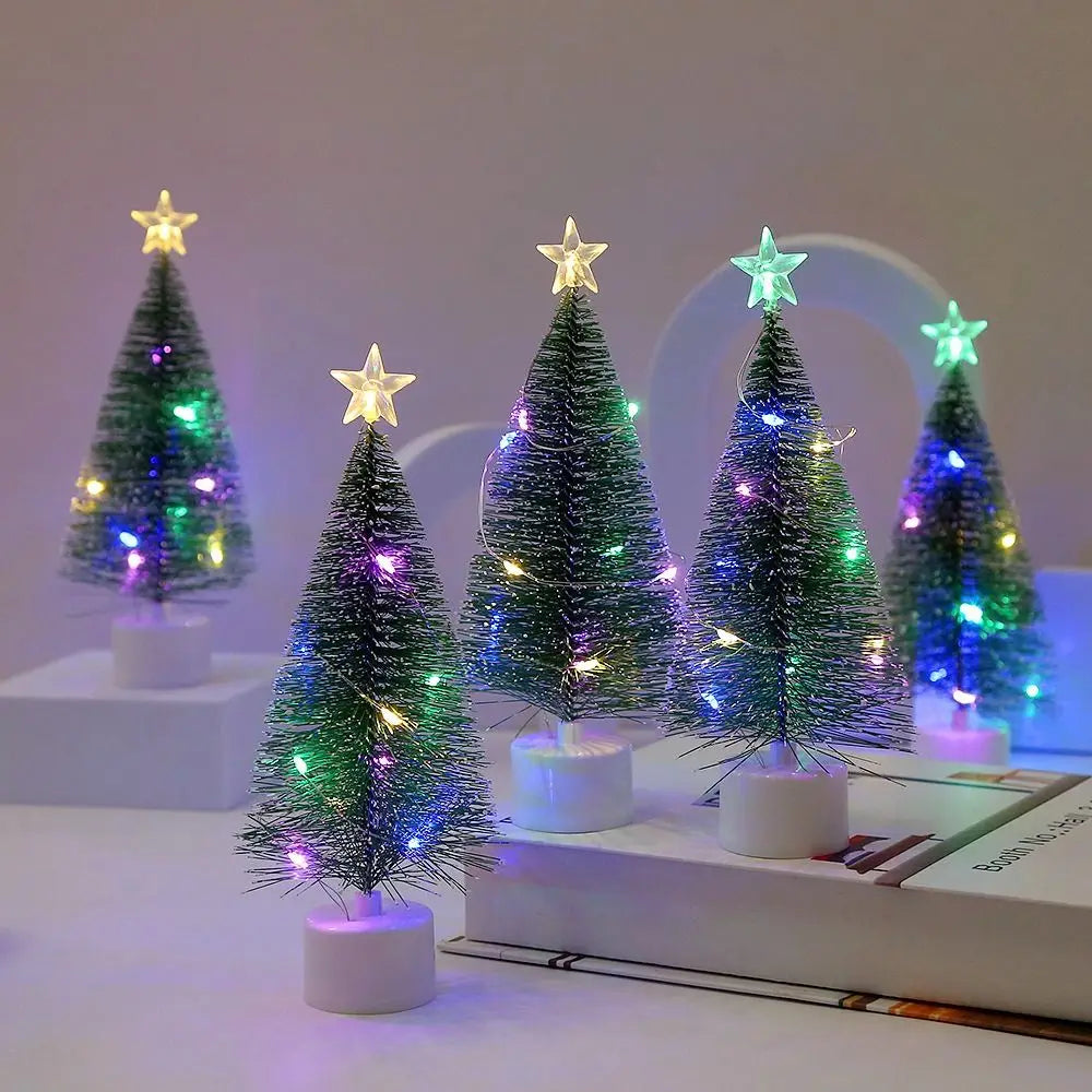 Árvore de Natal iluminada em miniatura para decoração de mesa